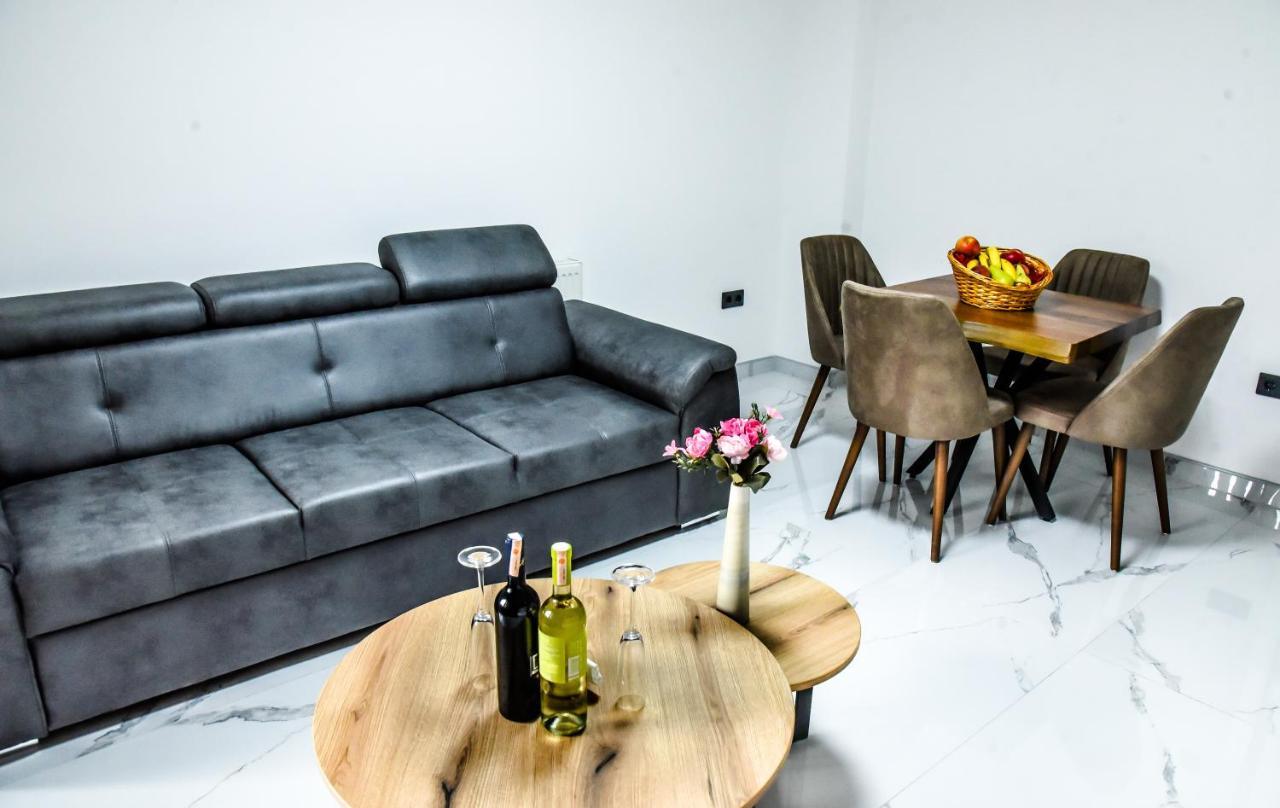 Luxury Villa M&B Тузла Экстерьер фото