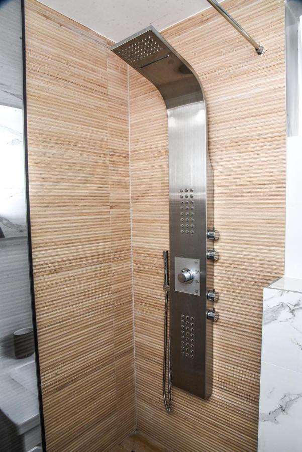 Luxury Villa M&B Тузла Экстерьер фото